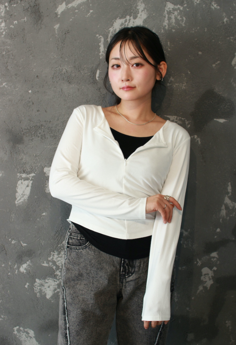 モードジップトップス