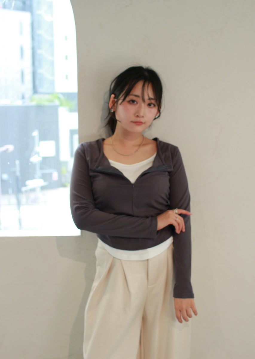 モードジップトップス