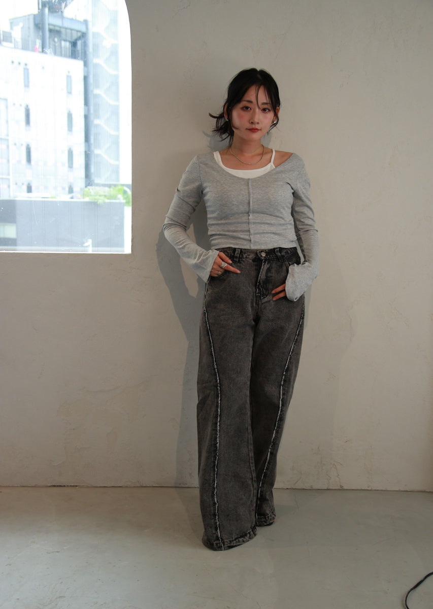 レイヤード風オフショルダートップス