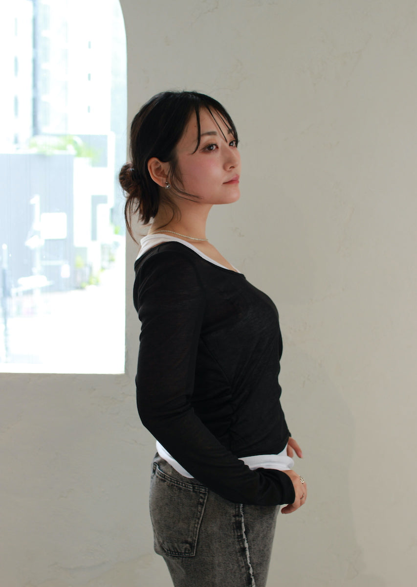 ロングスリーブレイヤードトップス