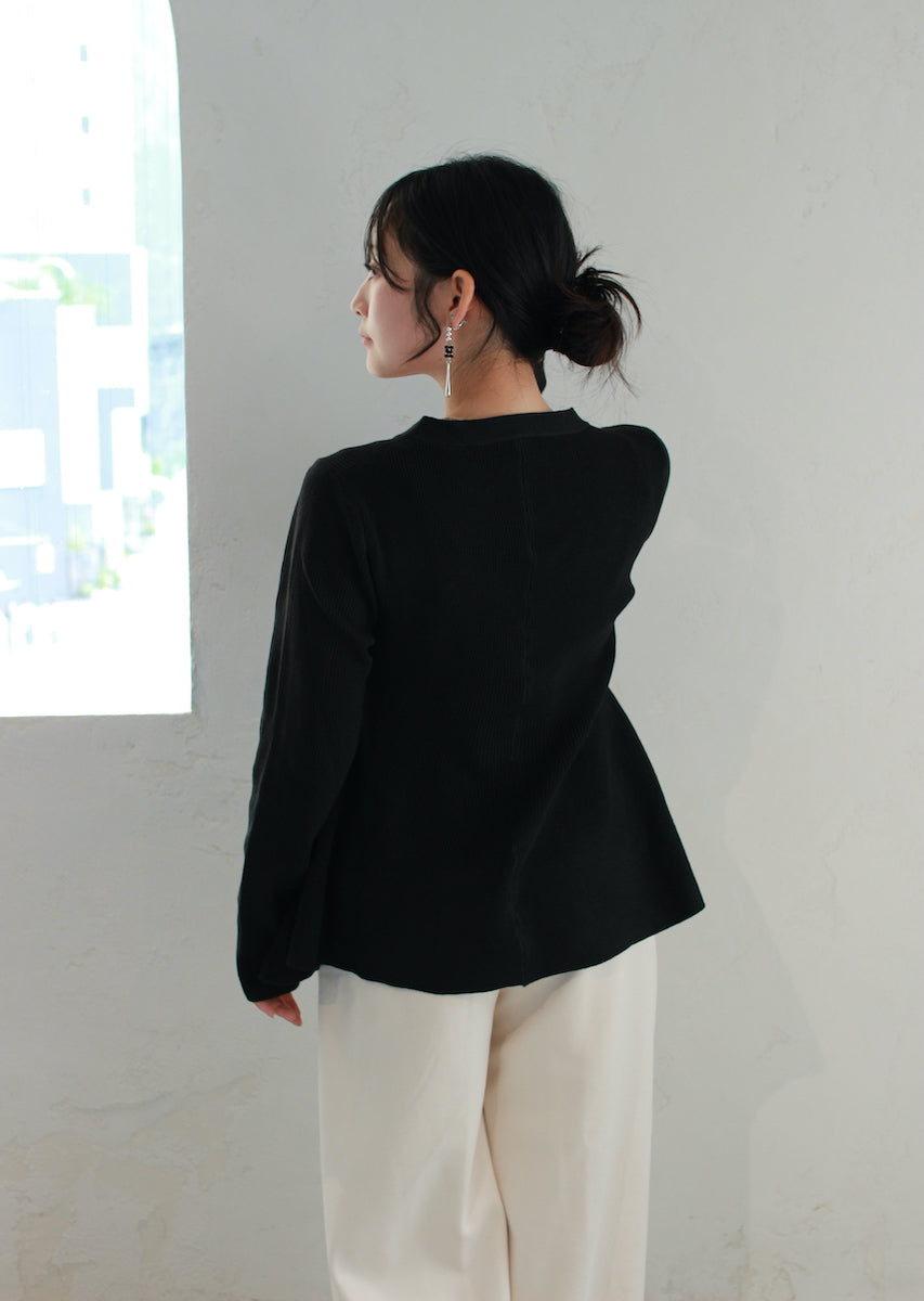 ペプラムニットカーディガン