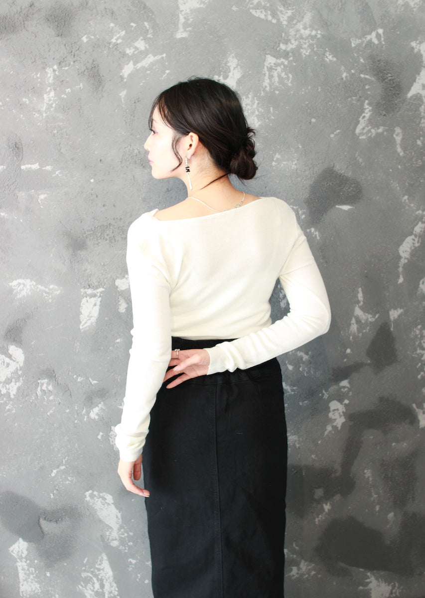 ドレープネックニットトップス