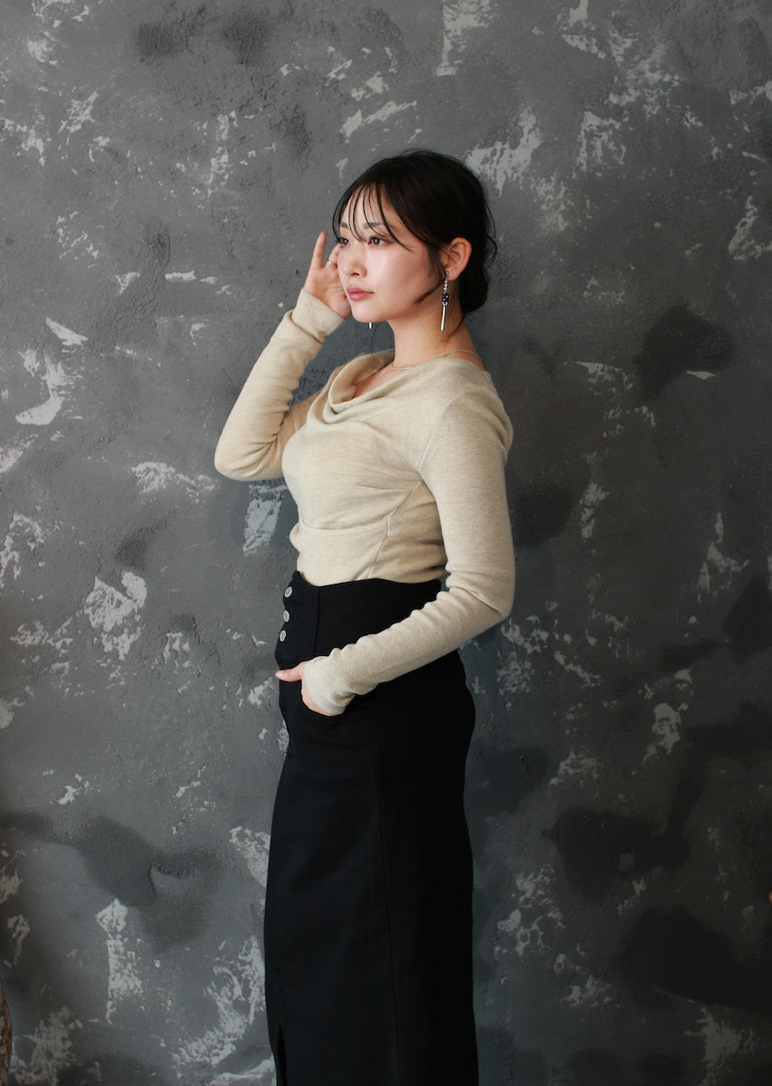 ドレープネックニットトップス