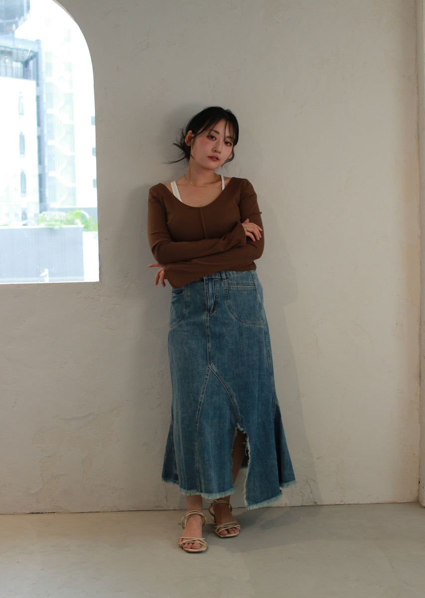 レイヤード風オフショルダートップス