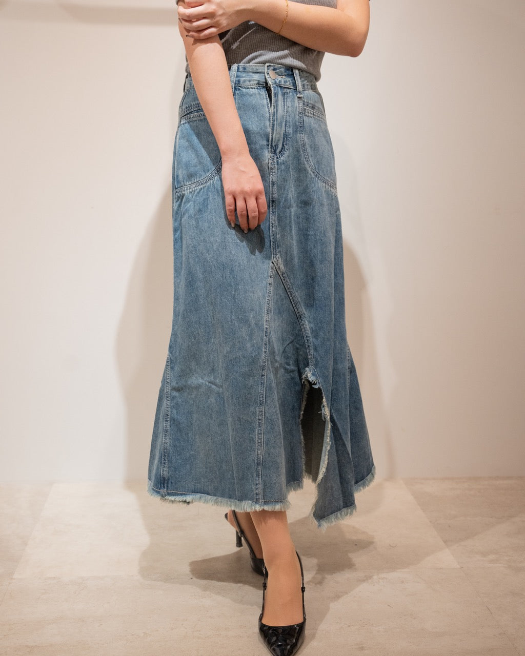 フリンジスリットデニムロングスカート