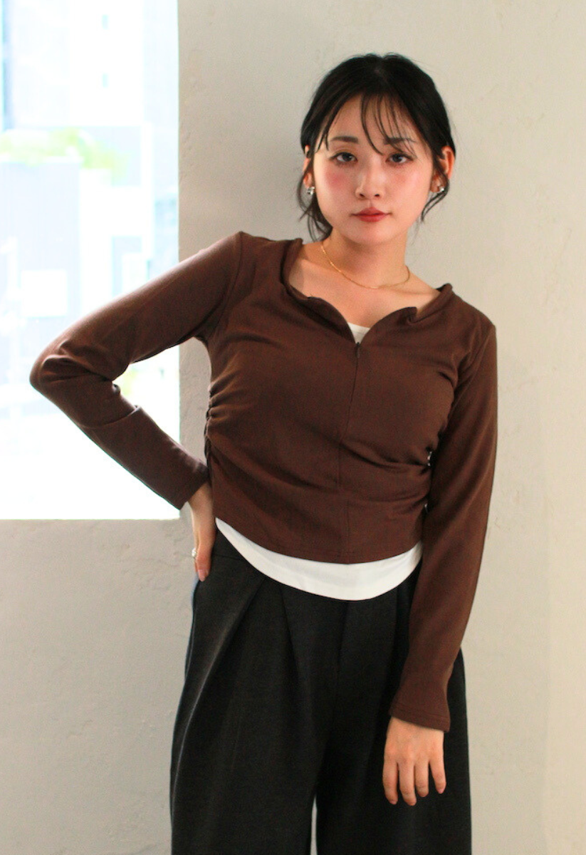 モードジップトップス