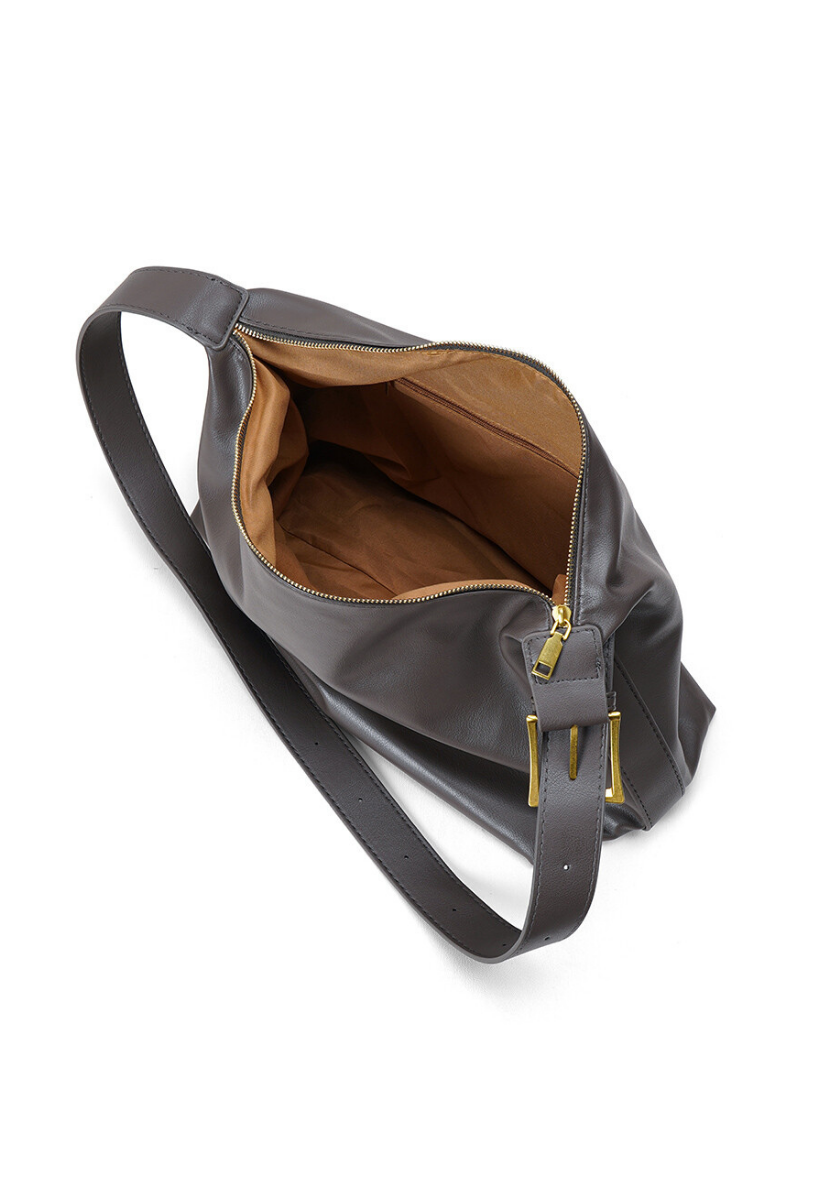 ビッグショルダーバッグ