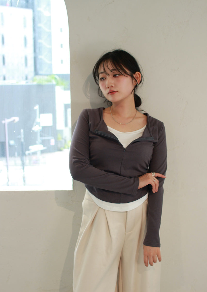 モードジップトップス