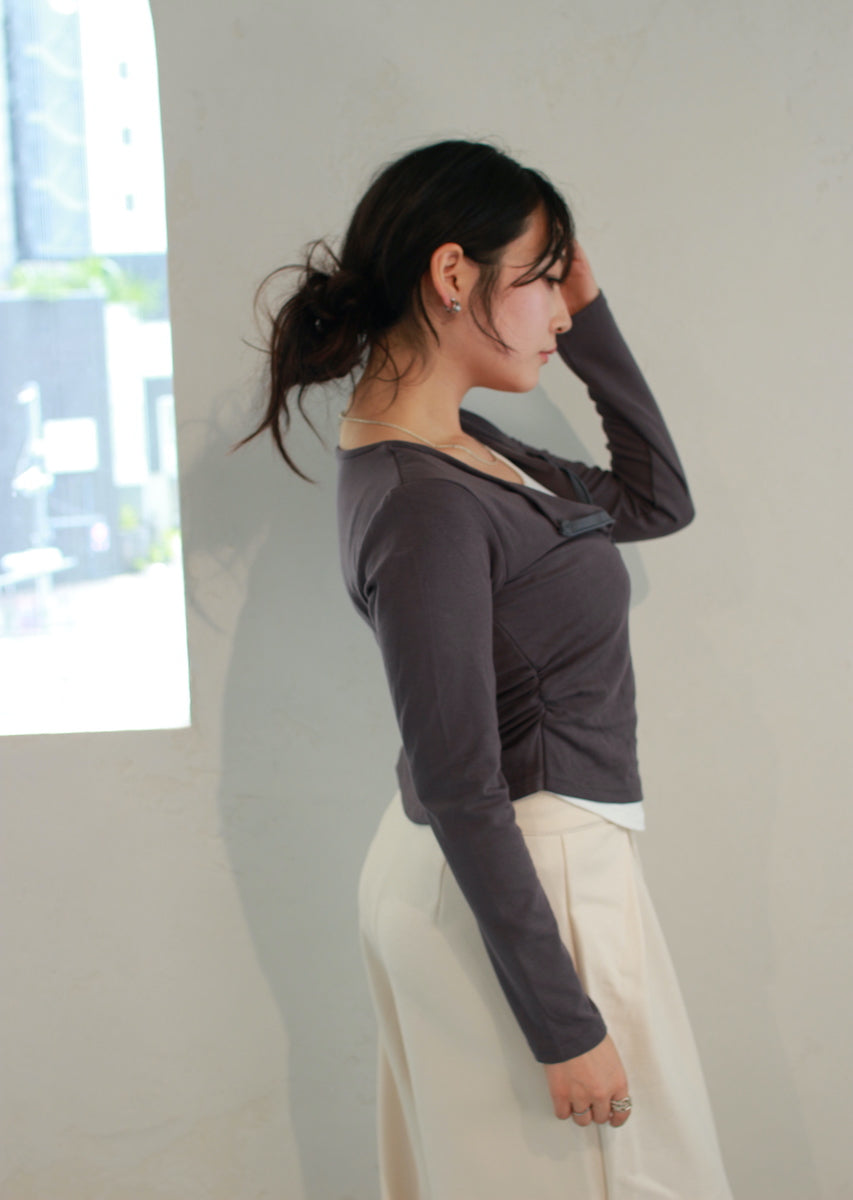 モードジップトップス