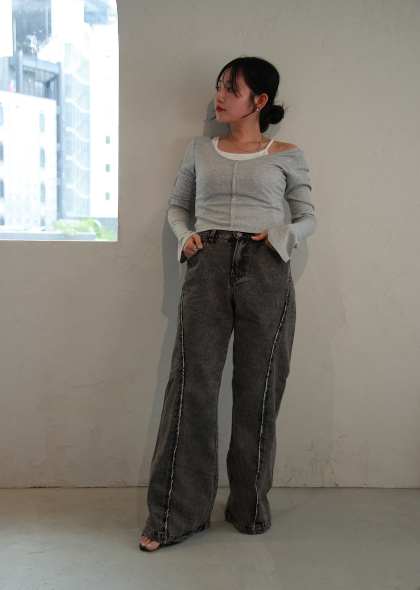 レイヤード風オフショルダートップス