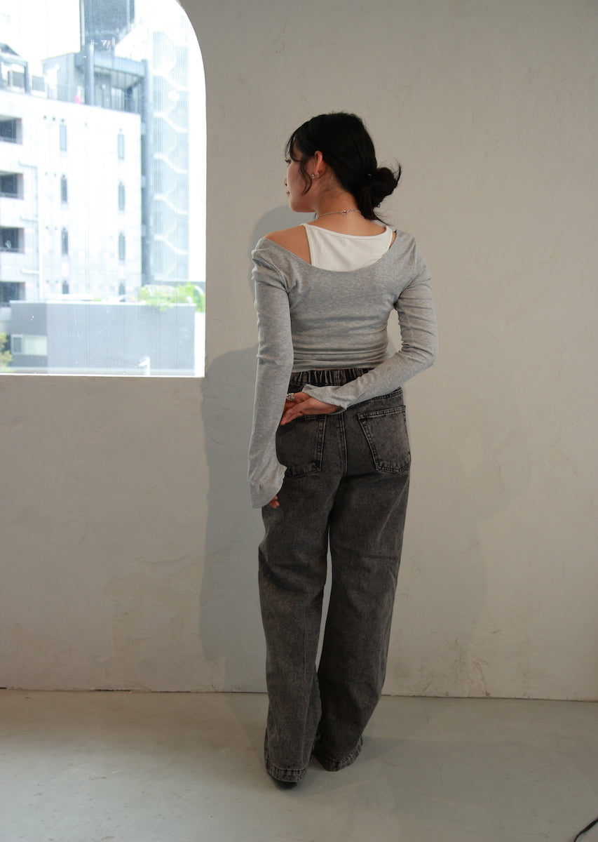 レイヤード風オフショルダートップス