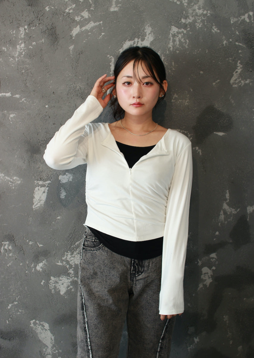 モードジップトップス