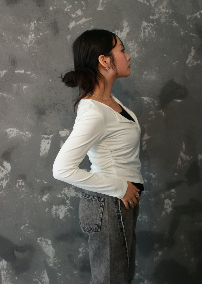 モードジップトップス