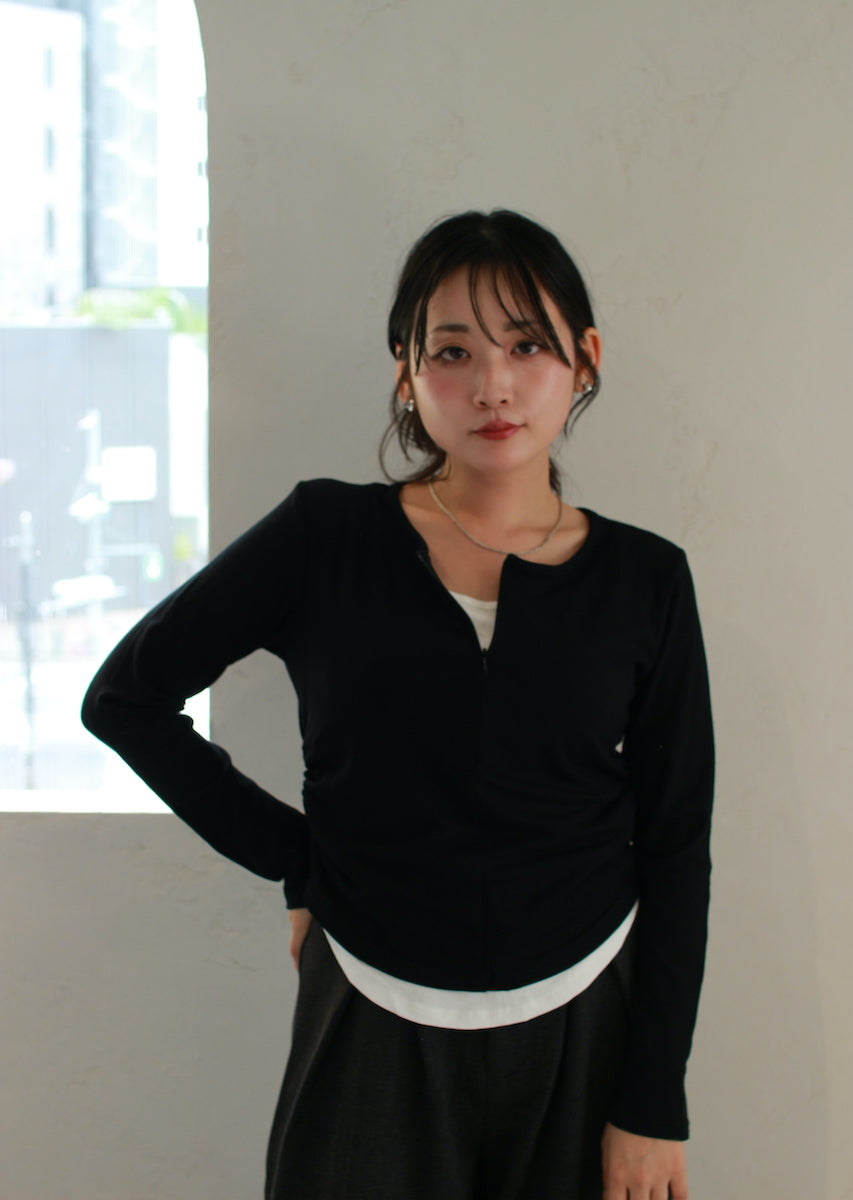 モードジップトップス