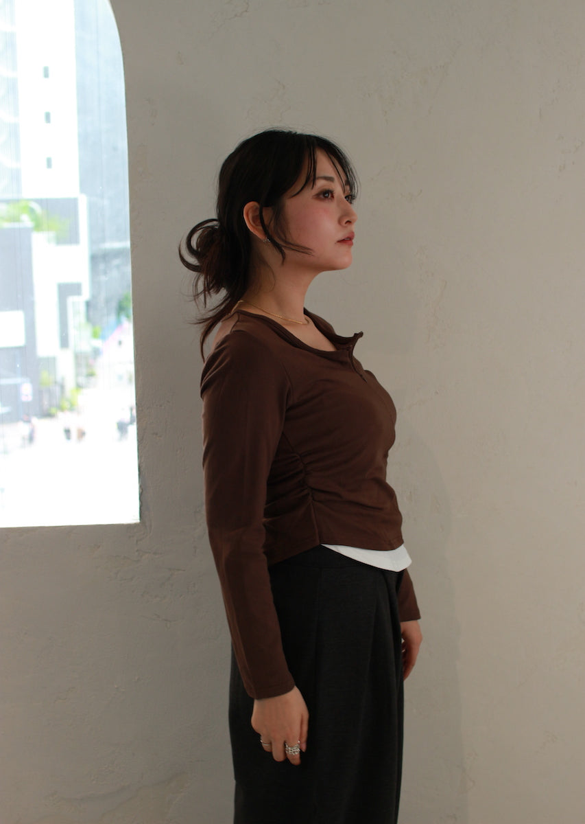 モードジップトップス