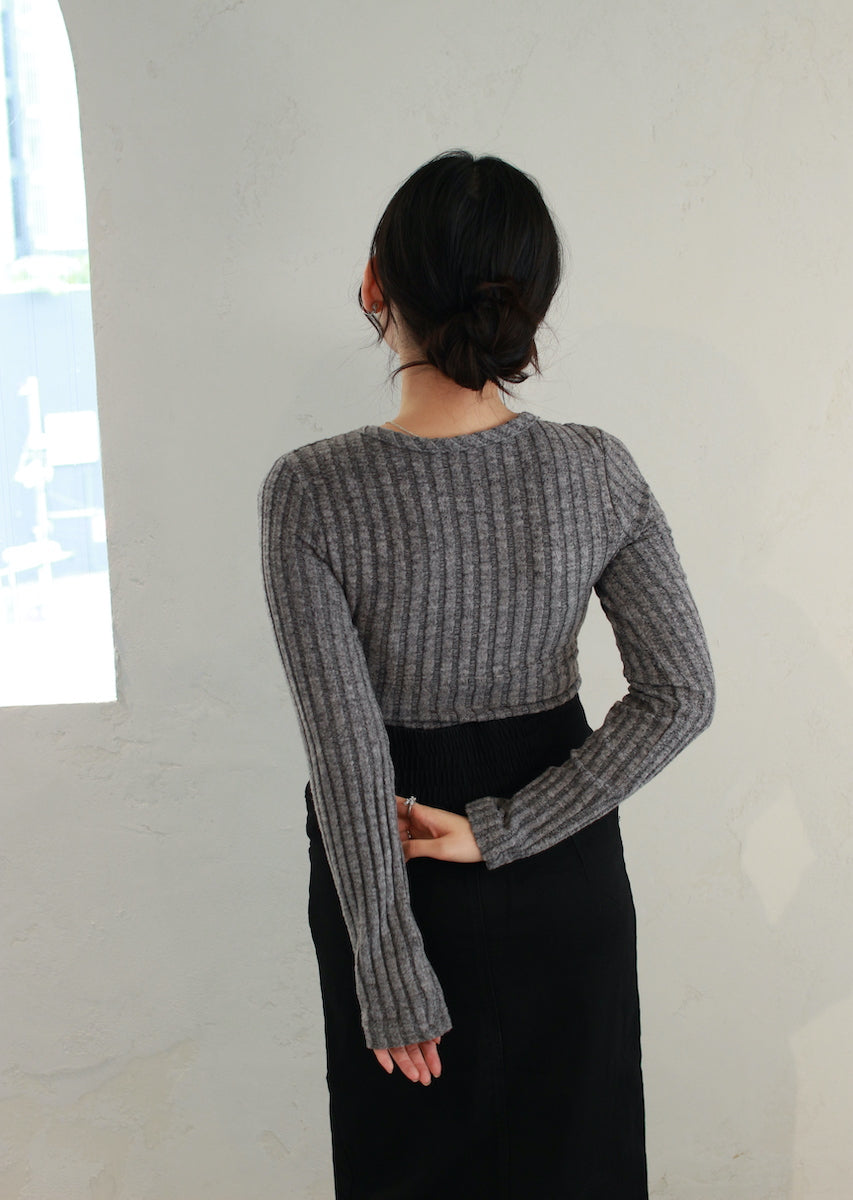 フェイクレースキャミ付トップス