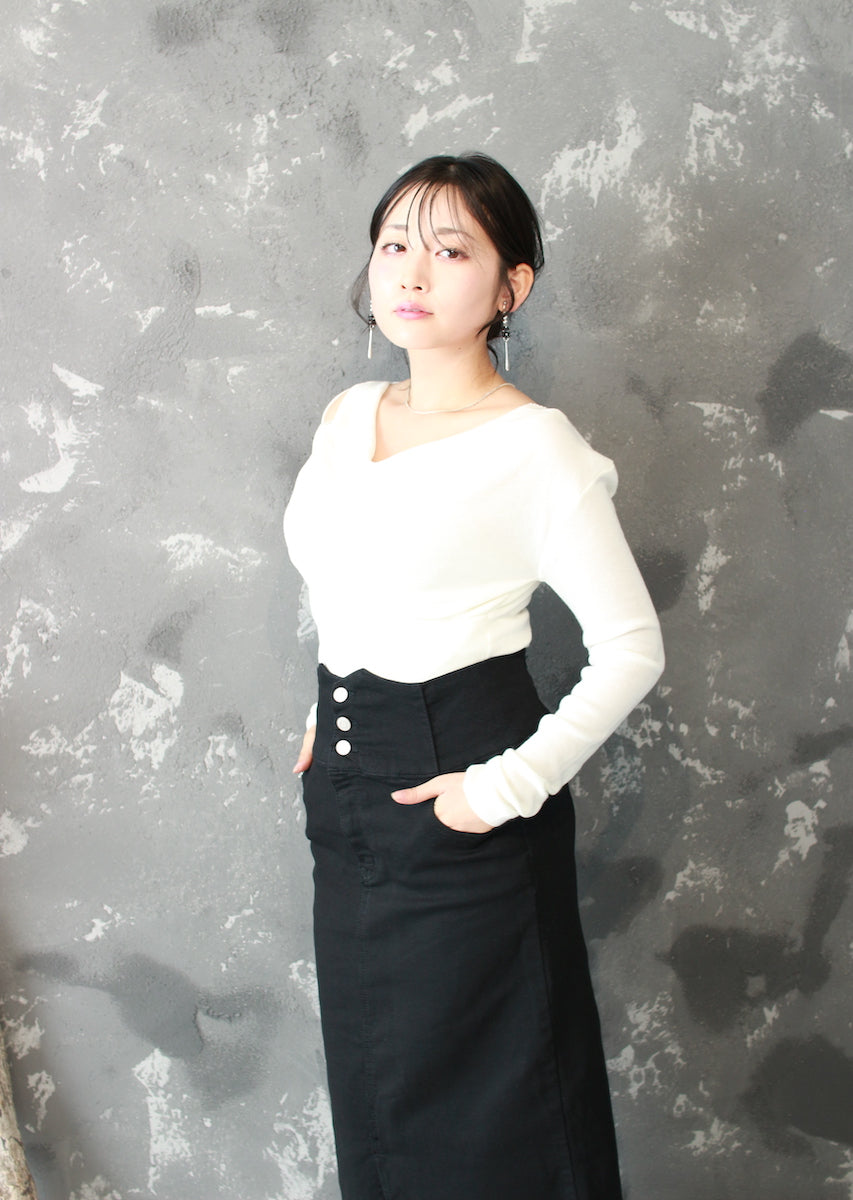 ドレープネックニットトップス