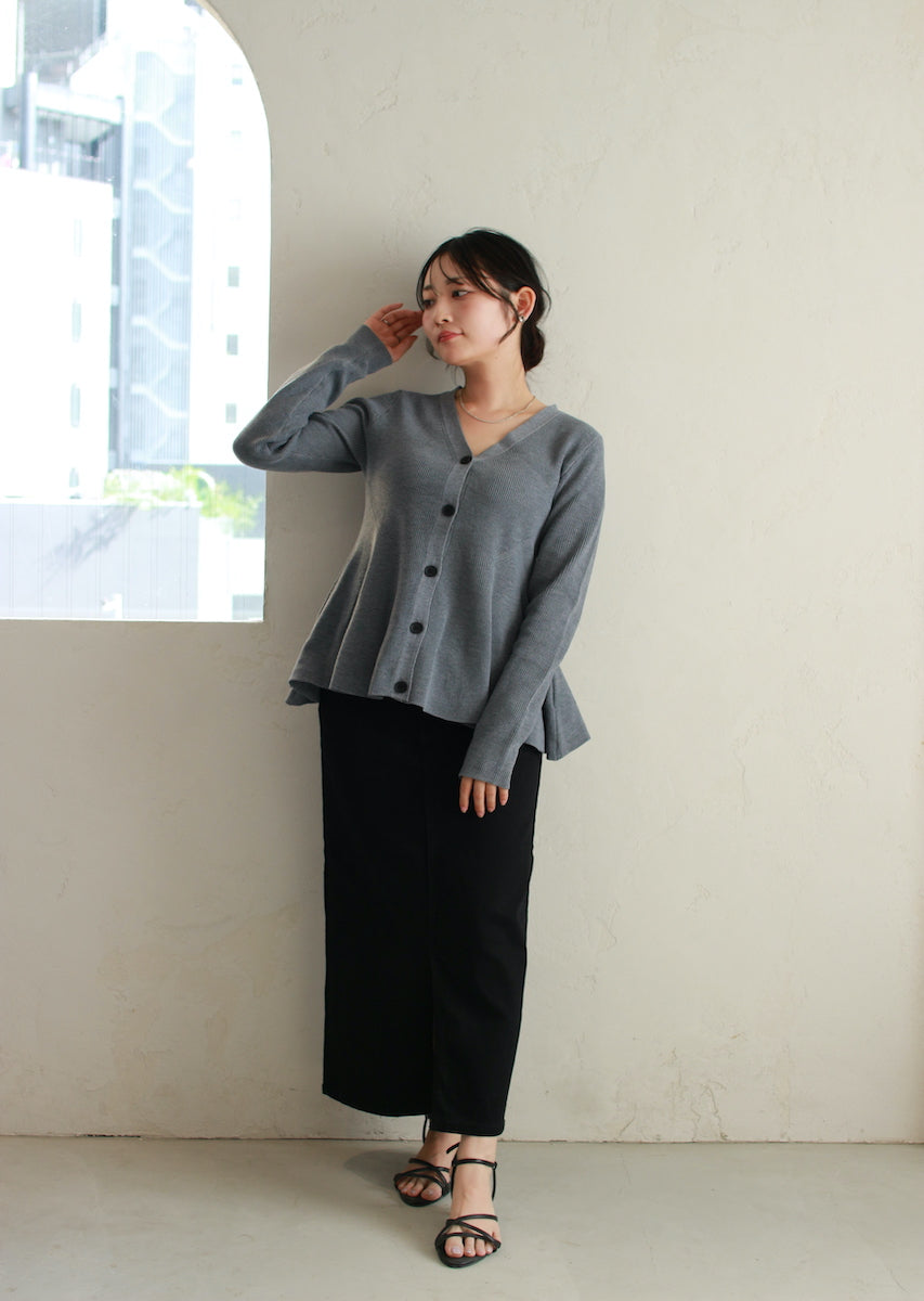 ペプラムニットカーディガン