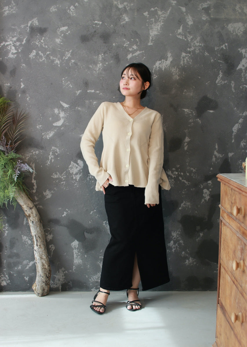 ペプラムニットカーディガン
