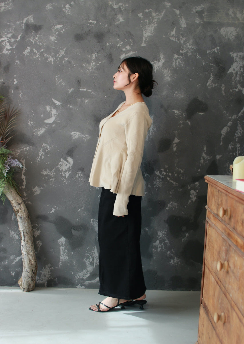 ペプラムニットカーディガン