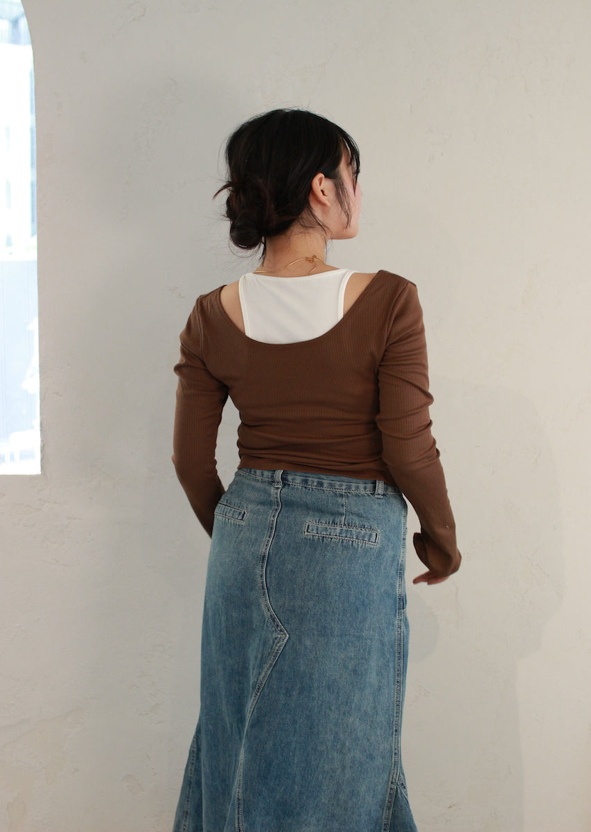 レイヤード風オフショルダートップス