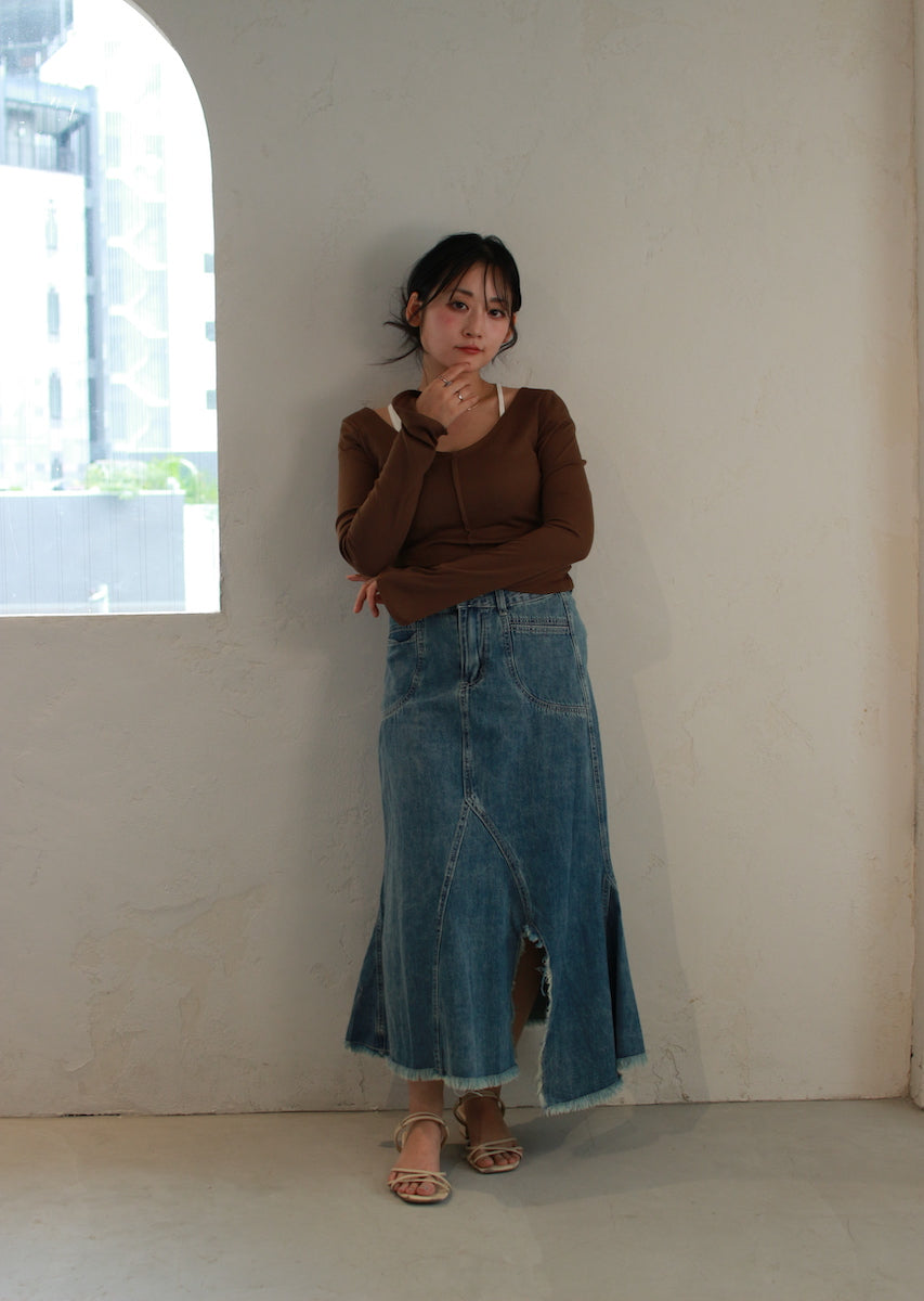 レイヤード風オフショルダートップス